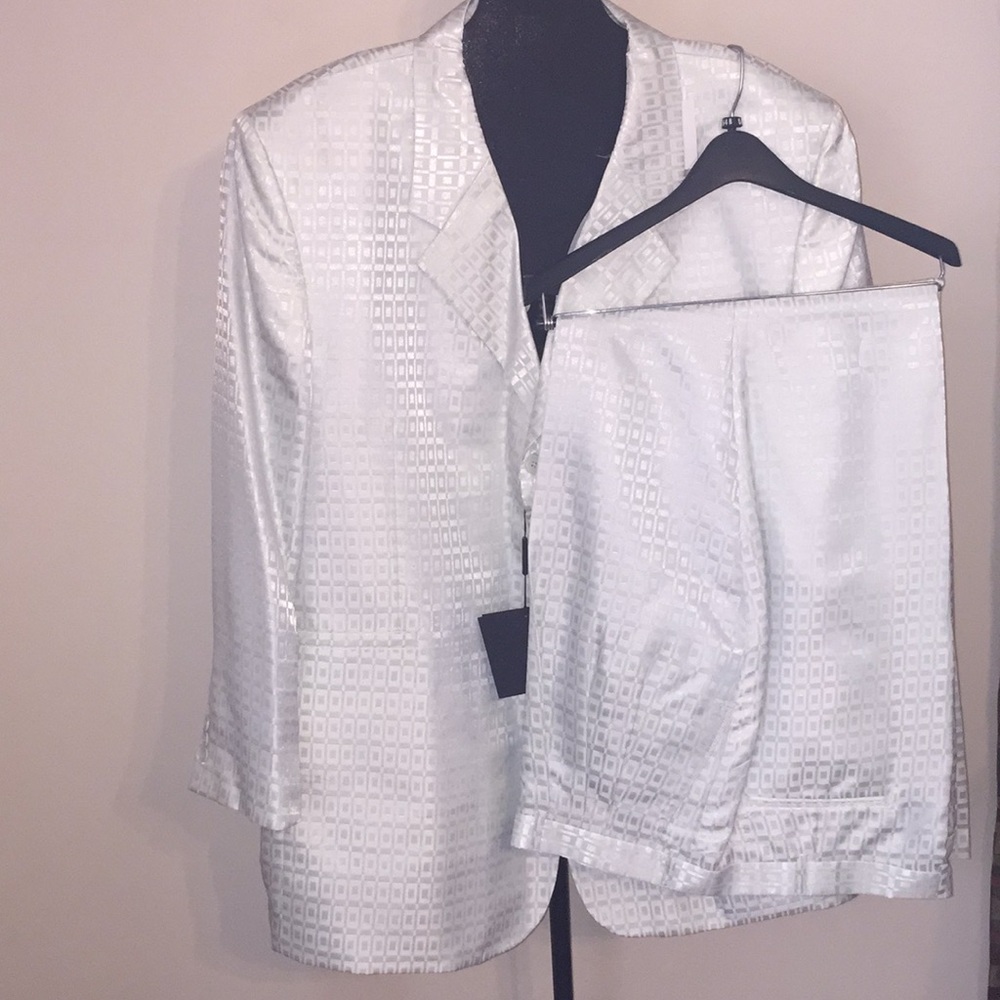 Men’s Single Breast Suit